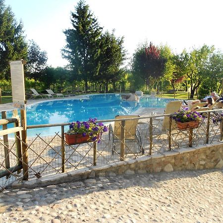 Agriturismo Ai Vigneti ポンティ・スル・ミンチョ エクステリア 写真
